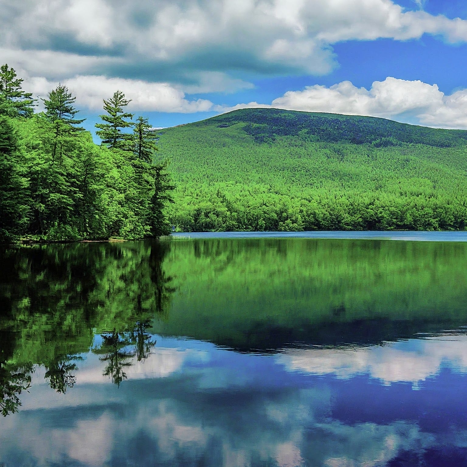 Winnisquam Lake